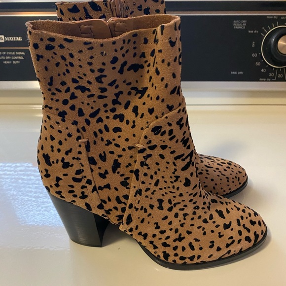 Ankle Booties in Cheetah Print - Picture 2 of 3